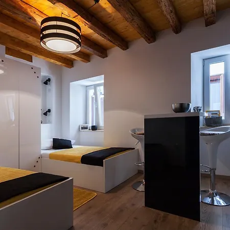 Blue Гостьовий будинок