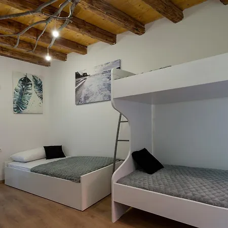 블루 게스트하우스 자다르