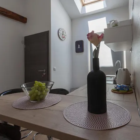 블루 게스트하우스 3*